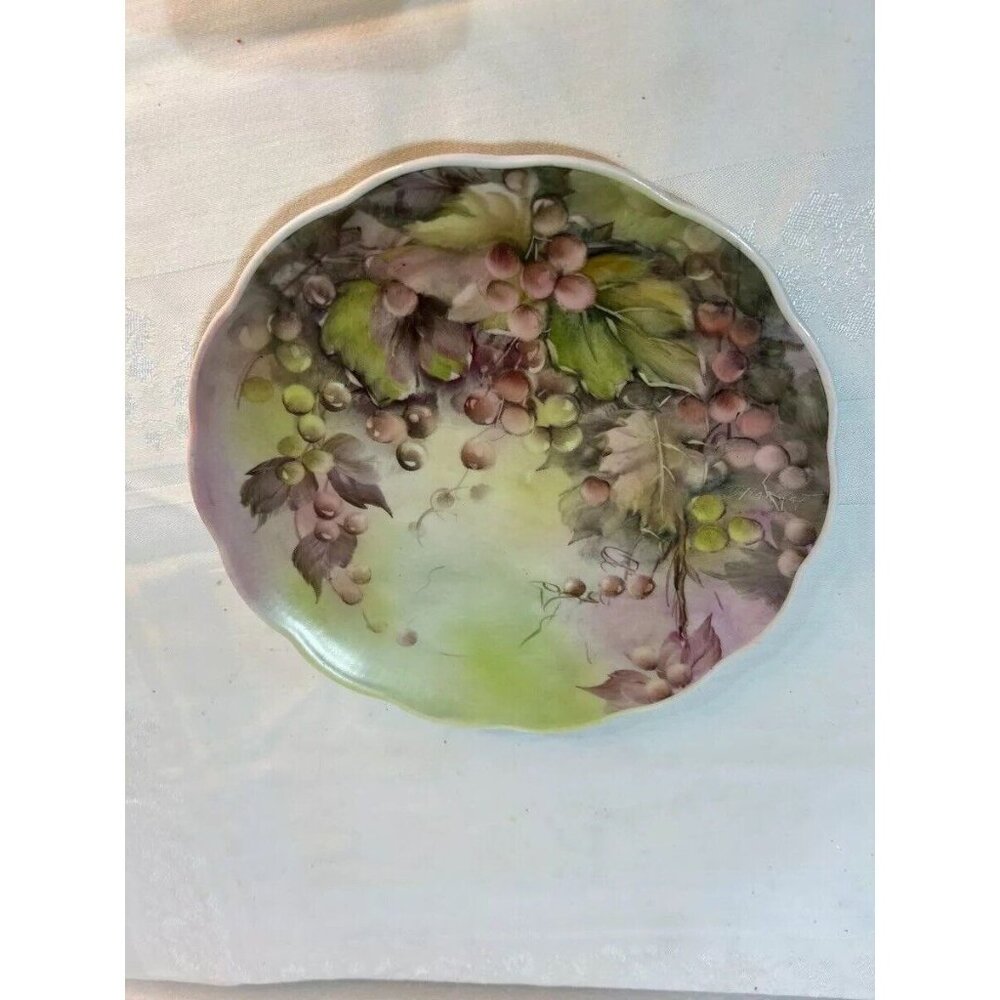 Vintage Bavaria Germany Scalloped Edge Handpainted Grapes signed D Harkat